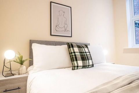 ★Welcome to Sojo Stay Ipswich★ ✪1 Bed Fully Furnished Flat- 1 Double Bed ✪Sleeps up to 2 guests ✪Fully Equipped Kitchen ✪5-minute drive to National Sea Life Centre ✪Restaurants and coffee shops nearby ✪Explore one of the oldest towns of England -- Ip...