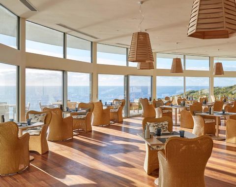 Исключительный новый отель на 75 номеров в районе Задара, всего в 400 метрах от чудесного пляжа! Официальная категория — 4+ звезды! 75 стильно оформленных и просторных номеров с видом на лазурное Адриатическое море демонстрируют, как наши архитекторы...