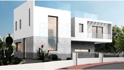 We present this magnificent detached 4-bedroom villa, under construction, located in Mato Santo Espírito, Tavira, Algarve, Portugal. Designed with contemporary lines and high-quality finishes, this property is a combination of comfort and elegance. O...