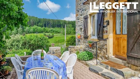 A24923CAF69 - This charming stone property is built on 2 levels with 3 bedrooms, and an attic office. It has lovely views towards the forest and the surrounding countryside. A true paradise for nature lovers, walkers, ramblers, cyclists. The front of...