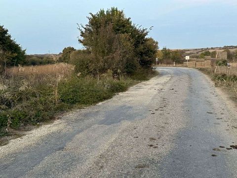 DESDE EL RAMAL DEL BULEVAR ALTINEMLAK GÜNEŞLI KIRKLARELİ PEHLİVANKÖY KUŞTEPE ASPHALT ROAD FRONT FIELD EN VENTA DIÁMETRO Y MEMORÁNDUM CERCA DE LA ZONIFICACIÓN FACHADA DE CARRETERA ASFÁLTICA SE PUEDE IR AL PRINCIPIO DE TARLA EN COCHE EN VERANO Y EN INV...