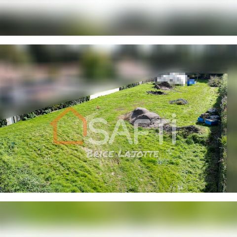 Situé à Aubigny-Les Clouzeaux, ce terrain offre un cadre paisible à ses futurs occupants. À proximité, on trouve des écoles, et un commerce de proximité. Le terrain est desservi par un axe routier qui facilite l'accès aux routes principales. Ce terra...