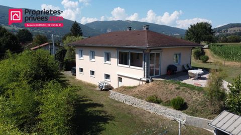 Exclusivity Benjamin GUENEAU - Private-Properties Rumilly Albanais Discover this detached house located on a plot of about 2400m² (including about 1200 m2 buildable) located in Vallières-sur-Fier, 3 minutes by car from the capital and its amenities. ...