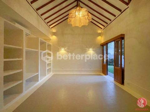 Nestled in the quiet area of Semer, Kerobokan, this newly completed 3-bedroom villa is the perfect retreat from the busy streets while still offering close proximity to the vibrant Umalas area. Tucked away in a peaceful alley, the villa is just minut...