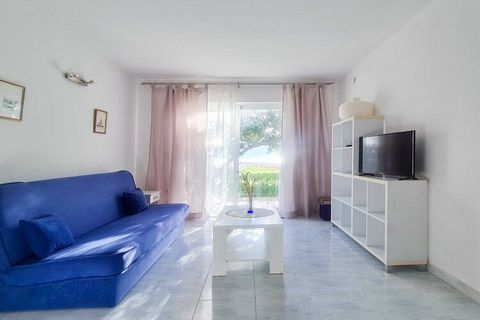 Villa Klara is located in Viganj, a village and small harbour to the west of the southern coast of the Peljesac Peninsula, 7 km west of Orebic, across the Adriatic sea from Korcula Old Town. Only 150 meters from beach, this Holiday home will provide ...