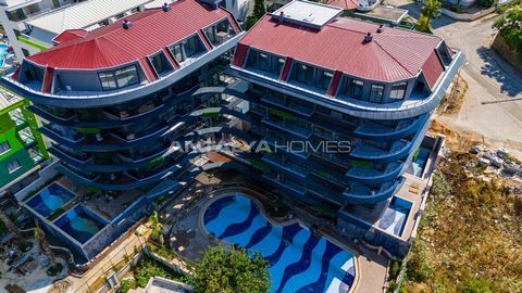 Apartments in a Luxury Project Close to the Beach and Amenities Set on a 2,158 m² plot area, the apartments for sale are located in Alanya, in a luxury complex with double blocks and social facilities. Alanya is one of the leading options for life, i...