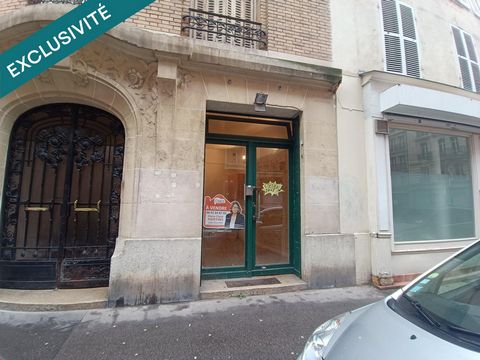 Boutique/Bureau située Rue du Val de Grâce avec une surface de 9m². Vitrine sur rue. Libre de toute occupation. Le bien comprend 1 lot, et il est situé dans une copropriété de 40 lots (les charges courantes annuelles moyennes de copropriété sont de 3...