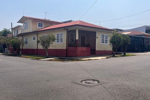 Immobilien-AF125 2-stöckiges Haus im Zentrum von Tibás. Anwesen sehr gut gelegen in San Juan de Tibás, nur 100 m von der Schule Miguel Obregón und 300 Meter vom Tibás-Park entfernt, in einer sehr ruhigen Urbanisation. Gemischte Flächennutzung: Städti...