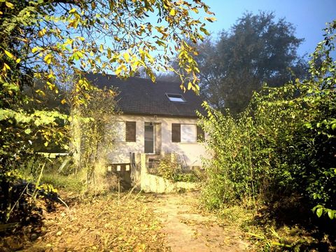 Ontdek een prachtig vrijstaand huis op 7 minuten van Sainte Geneviève, in een rustig en gastvrij gehucht. Deze woning van 100 m2, gebouwd in 1980, biedt u een ideale leefomgeving voor een gezin. Waan u in deze oase van rust, met zijn 4 ruime en licht...