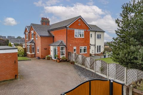 THE PROPERTY This property comes to the market for the first time in 15 years, having been thoroughly enjoyed as a family home over this time, and offers privacy and space so rarely found within a built-up urban area. The current owners have complete...