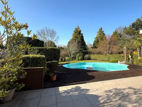 BOULIAC très proche Bordeaux et si vert !!!