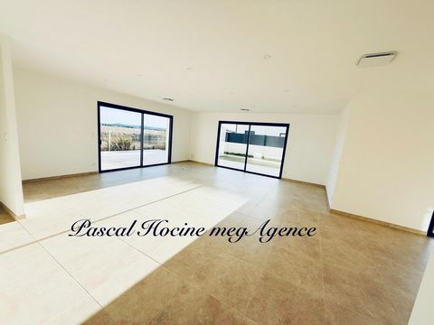 Villa 119 M2, 3 chambres terrain 384 M2, piscine