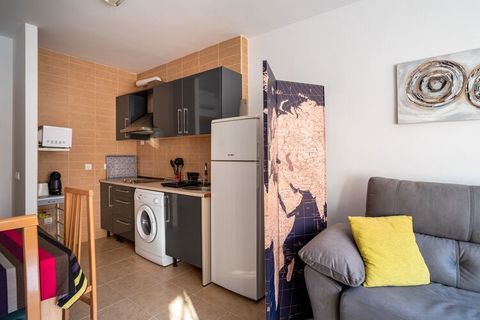 This apartment in Aguadulce with 1 bedroom is situated in a tranquil spot near the seabeach and can accommodate 3 people, ideally a small family with children. It is a family-friendly property located in a modern residential area. Dine into your favo...