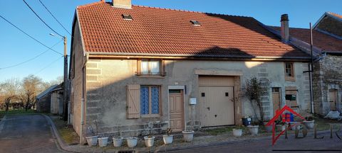 Very pretty stone house, three bedrooms, 95 square meters, possibility 130 square meters with attic convertible in perfect condition. On the ground floor a kitchen, a living room, a bedroom, a bathroom, a toilet. On the first two bedrooms, one with t...