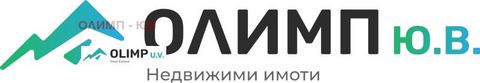 Le terrain est situé derrière le bureau de représentation de Škoda sur ul. Khan Kubrat. Le terrain est en accès asphalté. Il y a des bâtiments industriels autour. La propriété se compose de 5 parcelles de terrain. Il se divise en deux zones : SMF (zo...