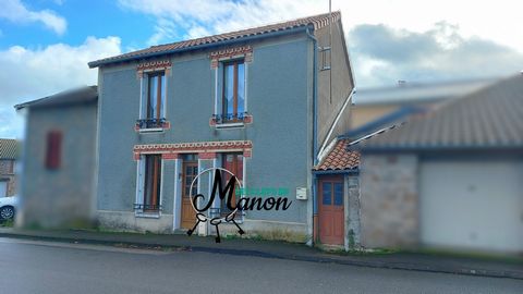 Charmante maison d'habitation à Bessines-sur-Gartempe avec toutes les commodités à proximité (12minutes à pied) et à 30 minutes en voiture de Limoges (87000). Le bien se compose au rez-de-chaussée d'une entrée, d'une grande cuisine (non aménagée, non...