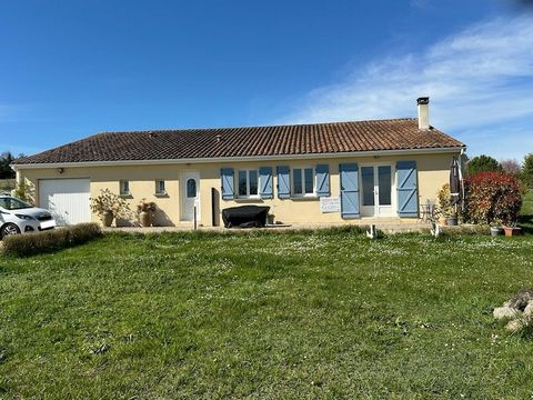 Summary Detached bungalow with swimming pool situated in Saint Severin. This property is ready to move into and enjoy, the rooms are spacious, the garden is 1100m2, with nice countryside views. The house was built in 2008, there is an entrance hall, ...