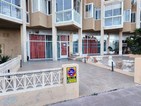 Great investment opportunity: two commercial spaces of 67 sqm each are currently for sale, with the added benefit of the right to use the terraces located in front of the premises. While they are currently utilized as a furniture store, their versati...