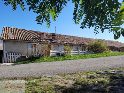 Alpes de Haute Provence (04) - -For sale in Mison a beautiful real estate complex of 2 apartments and a large shed on a plot of 1605m². The first apartment consists of a large living room/dining room, an open kitchen, 3 bedrooms, a bathroom with toil...