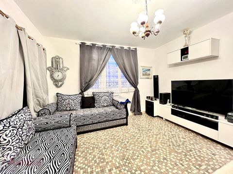 En venta en Marsella (13014), Bouches-du-Rhone (13), Magnífico apartamento T3 de 50 m2 con balcón y vista abierta y panorámica. Descubra este encantador apartamento ubicado en el complejo de condominios LA PAQUERETTE, en el sexto piso, que le ofrece ...
