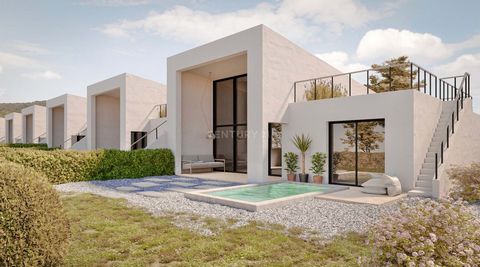 Cette maison mitoyenne avec un terrain de 200 m2 fait partie du projet unique CO Cerro Mouro. Un projet caractérisé par sa vision du style de vie dans lequel la durabilité et le confort de vie ont la priorité absolue. Le projet, composé de 9 villas i...