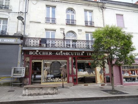 Butcher-Charcuterie-Catering business, downtown and opposite the halls. Financial contribution at least and a rent of 800 € with all the equipment. Case held 36 years but retirement sounded. Trade of 40 m2 with a showcase of 6 m length. A laboratory ...