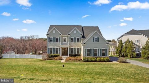 Welcome to 2998 Brubeck Terrace! This stunning 5 bedroom, 4 1 2 bath home with a 3 car side load garage features a dramatic and open two story family room with a coffered ceiling and a floor to ceiling gas stone fireplace. The expansive gourmet kitch...