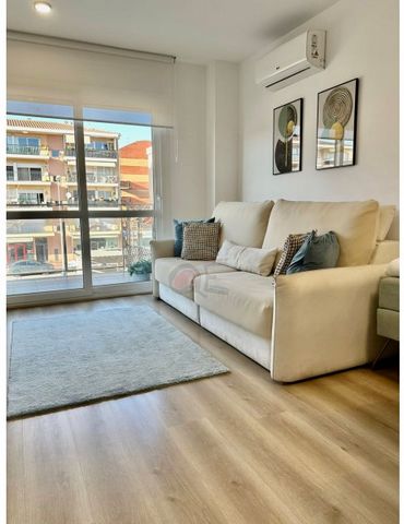 Quality Estates presents this beautiful and cosy flat, where you can spend the most unforgettable summers, just a stone's throw from the beach of Sant Antoni de Calonge. At this point on the Costa Brava, you will enjoy life as you would never have be...