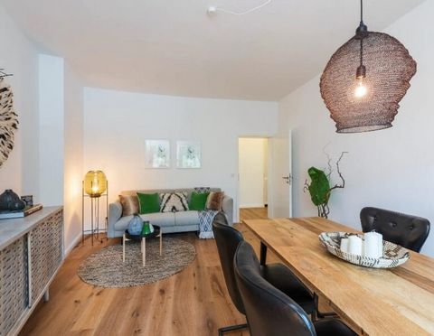 Address: Berlin, Thorwaldsenstr. 22a Property description Building Welcome to Thorwaldsenstrasse 22+22A in Berlin-Steglitz, where a well-located residential building awaits you on a quiet tree-lined street. With its bright façade, the property commun...
