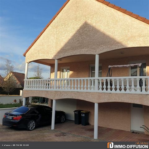 Mandate N°FRP157139 : House approximately 220 m2 including 7 room(s) - 6 bed-rooms - Terrace : 848 m2. Built in 2001 - Equipement annex : Garden, Cour *, Terrace, Balcony, Garage, parking, double vitrage, cellier, - chauffage : aerothermie - Class En...