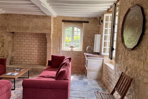 In the heart of the Bessin region, in Calvados, in the heart of the Normandy countryside, the Logis de la Motte is located at the entrance of a pretty 18th century family estate. It is an old independent cottage that has just been completely renovate...