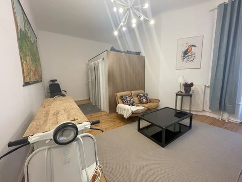 A cozy, centrally located one-bedroom apartment in Corinthstraße in Friedrichshain is available for rent. The apartment is furnished and fully equipped, with a limited rental period of one year.