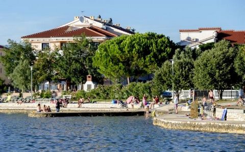 REGION: NORTH AND MIDDLE DALMATIA›ZADAR>PETRČANE LOCATION: ZADAR TYPE: HOTEL SEAFRONT: YES SEA VIEW: YES DISTANCE TO SEA: 5 M FLOORSPACE: 1 800 M2 PLOT SIZE: 2 012 M2 BEDROOMS: 30 BATHROOMS: 29 PROPERTY DESCRIPTION: Exceptional offer - 4**** seafront...