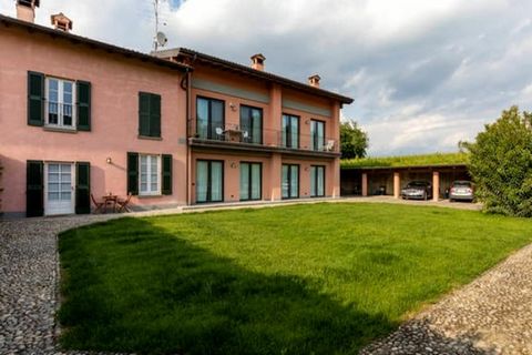 Het appartement Pinot Bianco ligt in de wijngaarden van Franciacorta, op 8 km van het Iseomeer, in een residentie met zwembad. Het landgoed is volledig omheind en ligt midden in het groen en de rust van de wijngaarden van Franciacorta, een gebied dat...