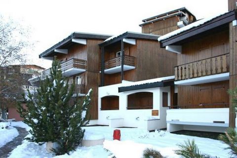 Het appartement in Les Deux Alpes heeft 3 slaapkamer(s) en kan gereserveerd worden tot 10 personen. Accommodatie De accommodatie heeft een oppervlakte van 105 m² iscomfortabel ingerichte en is erg groot, met uitzicht de bergen. De woning bevindt zich...