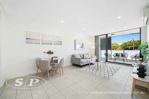 Set in a peaceful boutique complex offering a desired low maintenance lifestyle, this impeccably maintained two-bedroom apartment presents an exceptional opportunity ideal for the first home buyer, young family or savvy investor. Presenting a spaciou...