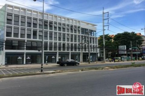 This is a fantastic business opportunity to own a shophouse in one of the most popular location in Pattaya. This new modern style 4 Storeys Shophouse located in the busy area. This shophouse offer you spacious 218 sq.m. 4 airconditioners, office, sho...