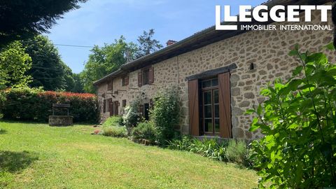 A34121CHT24 - This beautifully renovated stone barn, nestled in a charming hamlet in the picturesque Périgord Vert region of northern Dordogne, offers the perfect blend of character and modern comfort. Boasting two inviting reception rooms, huge dini...