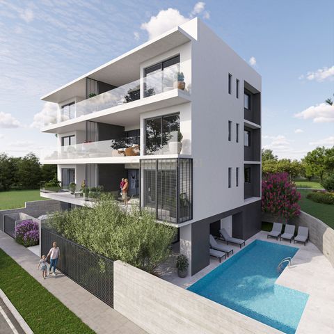 Apartment for sale in Pafos City, 67 sq.m., 1st floor. Features 1 master bedroom, 1 bathroom, 1 WC, 1 closed parking, air conditioning, energy certificate A. Under construction, near sea, school, church, market, supermarket, mall, entertainment, port...