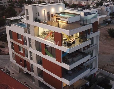 Apartment For sale, floor: 4th, in Agios Athanasios - Agios Stylianos (Linopetra). The Apartment is 123 sq.m.. It consists of: 3 bedrooms (1 Master), 2 bathrooms, 1 wc, 2 kitchens, 1 living rooms and it also has 2 parkings (2 Closed). Its heating is ...