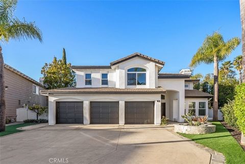 Discover the perfect union of contemporary luxury and timeless comfort at 1 Riviera, a newly reimagined home tucked at the end of a peaceful cul-de-sac in Coto de Caza’s coveted Hillsboro tract. Spanning approximately 3,781 square feet, this versatil...