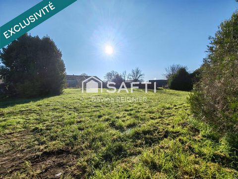 Situé dans la charmante commune des Gonds (17100), ce terrain de 1000 m² offre un cadre paisible et verdoyant, idéal pour les amoureux de la campagne. Proche des commodités, il bénéficie d'un accès facile aux transports en commun, ainsi qu'à une écol...