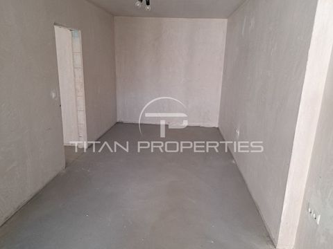 Titan Properties presents to your attention a one-bedroom apartment in a residential complex with a location in the residential complex. Hristo Smirnenski. It is located in close proximity to retail outlets, Mall of Plovdiv, Rowing Base, LIDL, Kaufla...