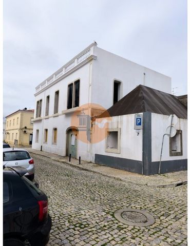 Unique Opportunity - Development for Sale in Vila Real de Santo António If you're looking for an exclusive investment in the heart of the Algarve, this is the ideal opportunity! Situated on the 2nd line of the River Guadiana, in Vila Real de Santo An...