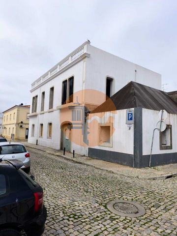 Unique Opportunity - Development for Sale in Vila Real de Santo António If you are looking for an exclusive investment in the heart of the Algarve, this is the ideal opportunity! Located on the 2nd line of the Guadiana River, in Vila Real de Santo An...