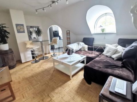 Votre premier appartement Oasis de lumière pour les célibataires et les couples Bienvenue dans votre nouvel appartement inondé de lumière, qui impressionne non seulement par sa luminosité, mais aussi par une disposition bien pensée des pièces et son ...