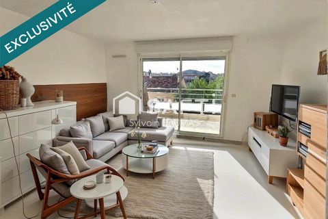 Appartement T2 lumineux de 39m² avec terrasse, garage et proche du port de La Seyne-sur-Mer