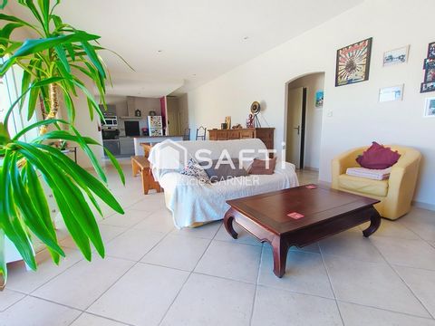 Maison 6 pièces de 138 m² avec hangar professionnel de 128 m² sur 1244 m² de parcelle