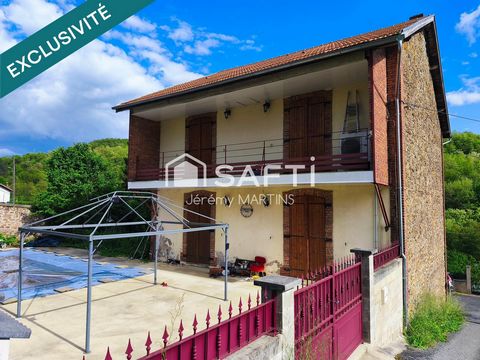 Maison individuelle en pierre avec piscine