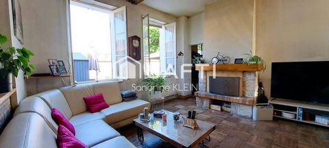 Maison de ville, 5 pièces avec atelier et cour